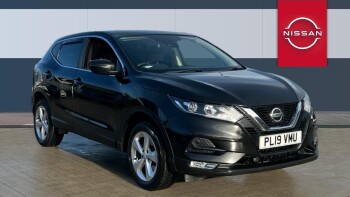 Nissan Qashqai 1.3 DiG-T Acenta Premium 5dr Petrol Hatchback